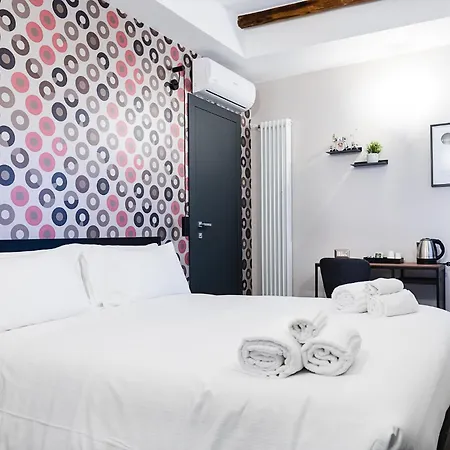 Gasthof Sonus Colosseum Rom