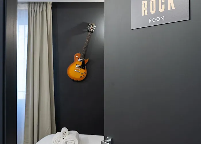 Πανσιόν Sonus Colosseum 4*