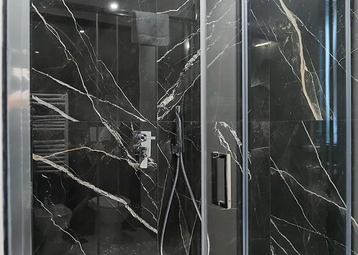 Πανσιόν Sonus Colosseum