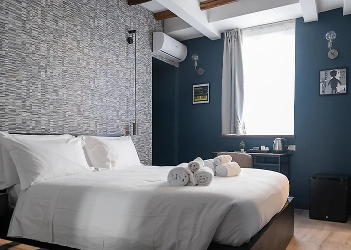 Sonus Colosseum Pensión Roma